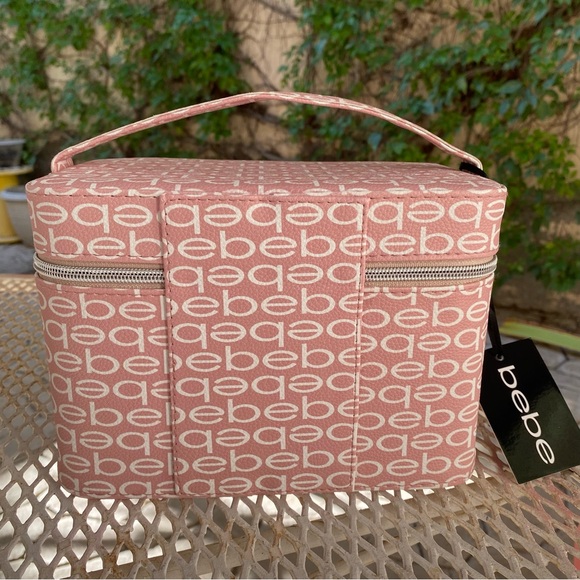 NWT BEBE woman's cosmetic pink bag - Picture 2 of 6